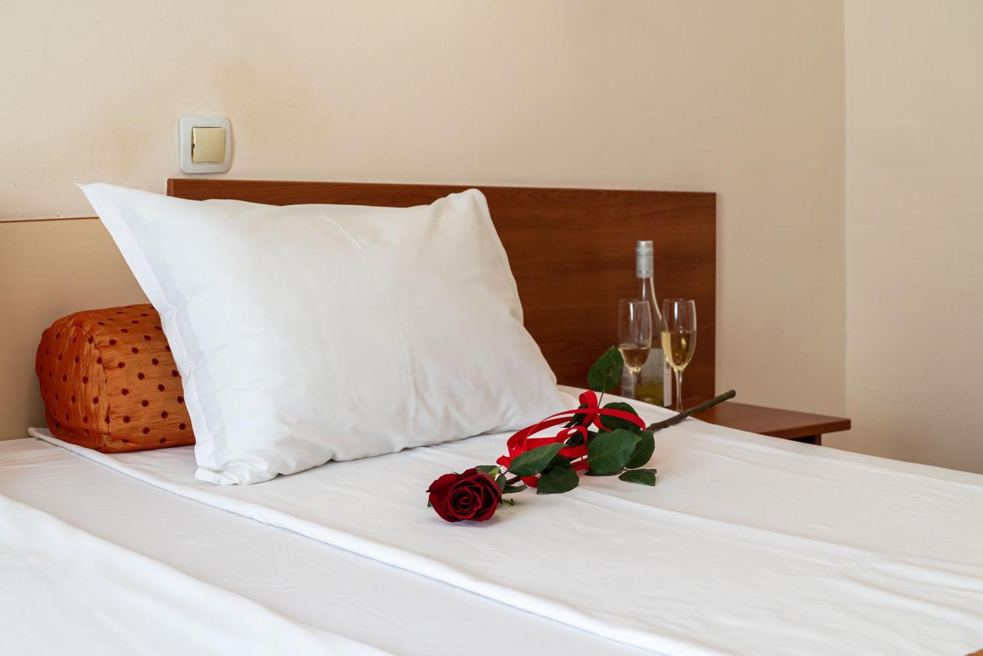Primavera 1 Hotel Пазарджик Экстерьер фото
